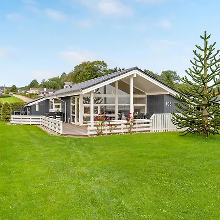 Beautiful Home In Bjert With Kitchen * Sønder Bjert