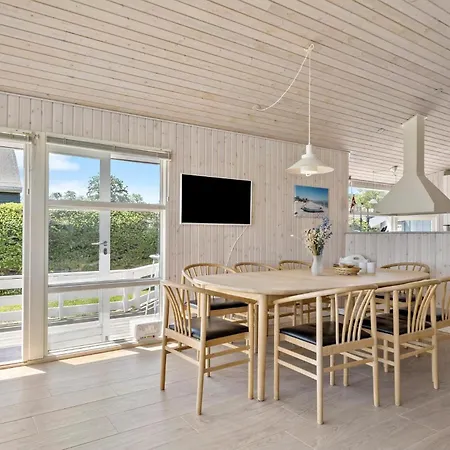 Beautiful Home In Bjert With Kitchen 펜션