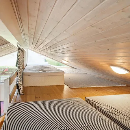 펜션 Beautiful Home In Bjert With Kitchen Sønder Bjert